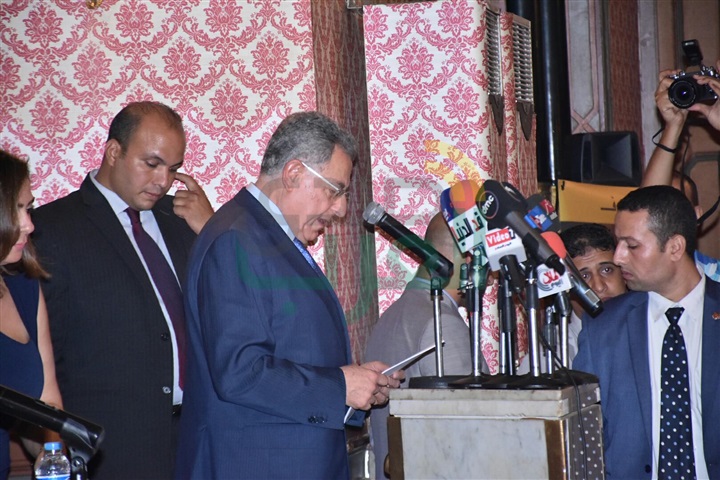 بالصور..بدء حفل توقيع كتاب "عمرو موسى" بحضور كوكبة من الوزراء والسفراء ونجوم الفن بالصور..بدء حفل توقيع كتاب "عمرو موسى" بحضور كوكبة من الوزراء والسفراء ونجوم الفن