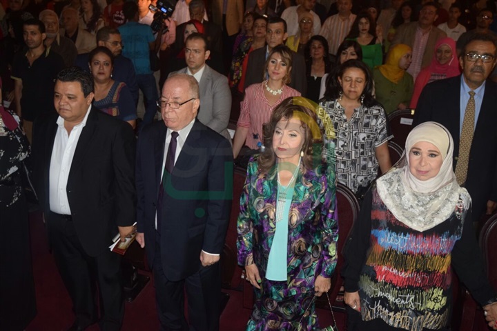 بالصور .. وزير الثقافة وخالد جلال يكرمان ليلي طاهر بحضور رموز الفن بالصور .. وزير الثقافة وخالد جلال يكرمان ليلي طاهر بحضور رموز الفن