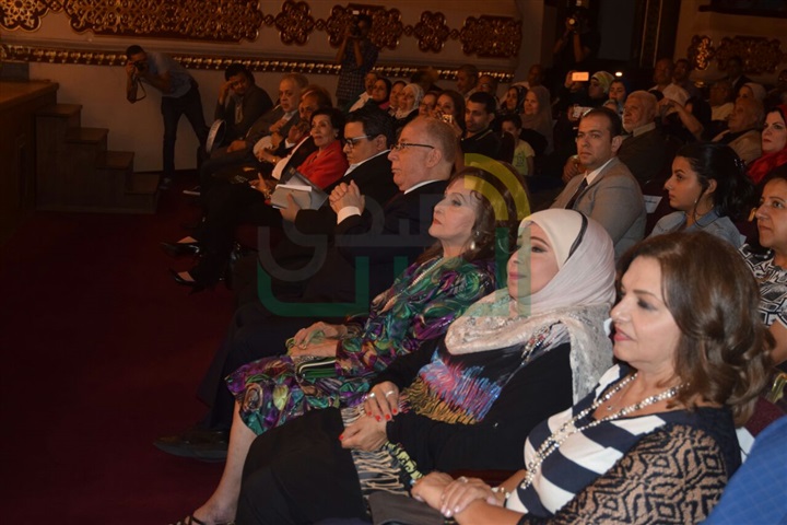 بالصور .. وزير الثقافة وخالد جلال يكرمان ليلي طاهر بحضور رموز الفن بالصور .. وزير الثقافة وخالد جلال يكرمان ليلي طاهر بحضور رموز الفن