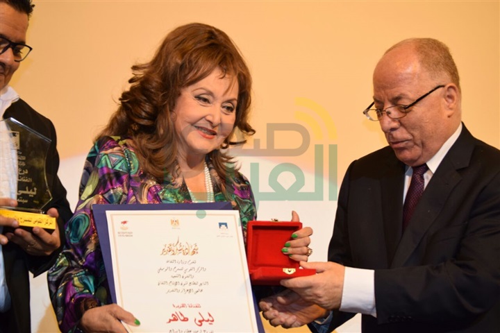 بالصور .. وزير الثقافة وخالد جلال يكرمان ليلي طاهر بحضور رموز الفن بالصور .. وزير الثقافة وخالد جلال يكرمان ليلي طاهر بحضور رموز الفن