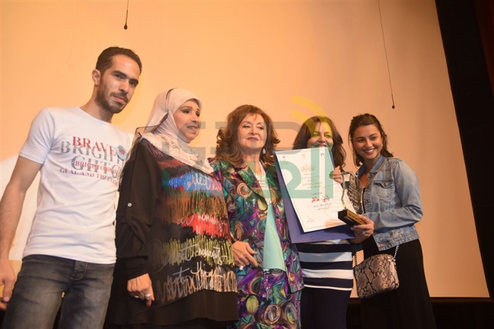 بالصور .. وزير الثقافة وخالد جلال يكرمان ليلي طاهر بحضور رموز الفن بالصور .. وزير الثقافة وخالد جلال يكرمان ليلي طاهر بحضور رموز الفن