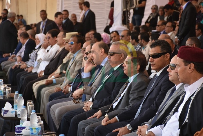 بالصور.. محافظ الشرقية يفتتح مهرجان الخيول العربية ببلبيس