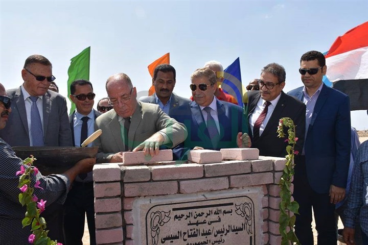 بالصور.. وضع حجر أساس قصر ثقافة القنطرة شرق
