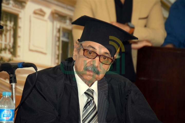 بالصور.. نصير شمة ينال درجة الماجستير في "الأسلوبية موسيقيا"