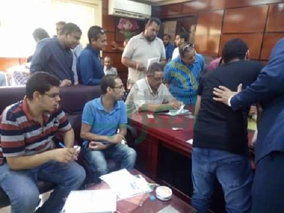 بالصور.. إقبال كثيف علي الملتقي التوظيفي الأول للشباب بنجع حمادي