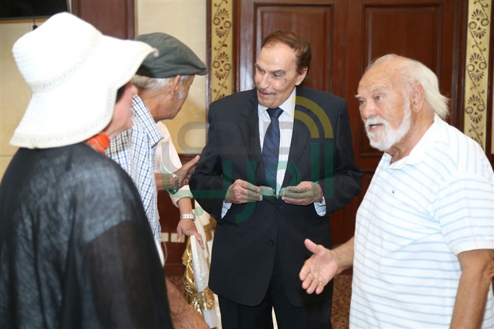 بدء ندوة الفنان عزت العلايلي بحضور نجوم الفن بدء ندوة الفنان عزت العلايلي بحضور نجوم الفن