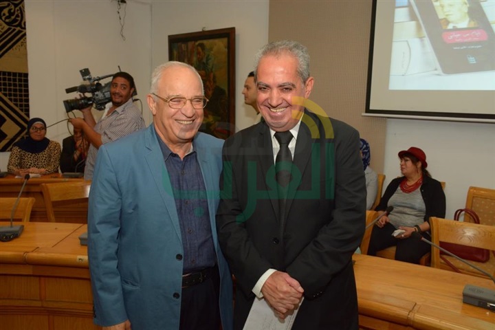 بالصور.. بدء حفل توقيع كتاب "أيام من حياتي" بحضور نجوم الفن بالصور.. بدء حفل توقيع كتاب "أيام من حياتي" بحضور نجوم الفن