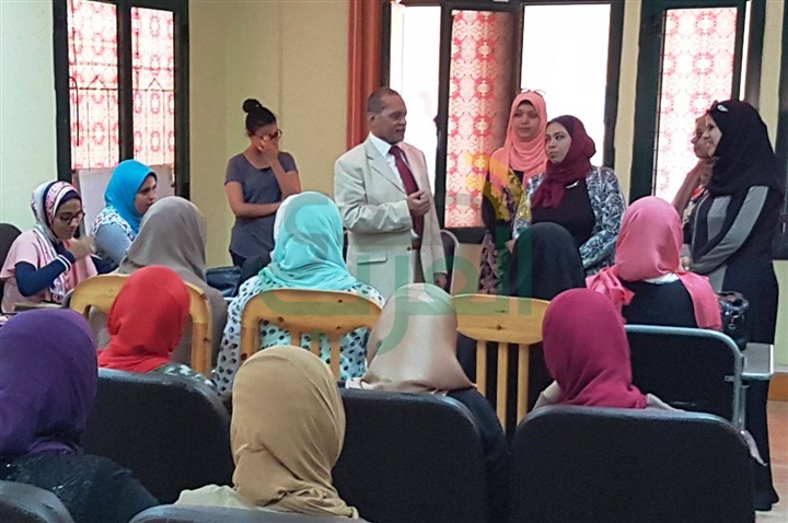 جولة تفقدية لنائب رئيس جامعة الإسكندرية بكليات فرع مطروع