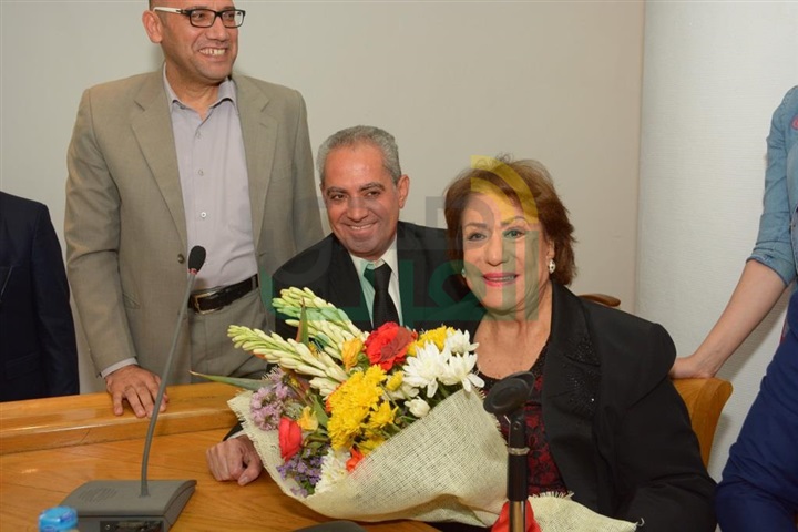 بالصور.. بدء حفل توقيع كتاب "أيام من حياتي" بحضور نجوم الفن بالصور.. بدء حفل توقيع كتاب "أيام من حياتي" بحضور نجوم الفن