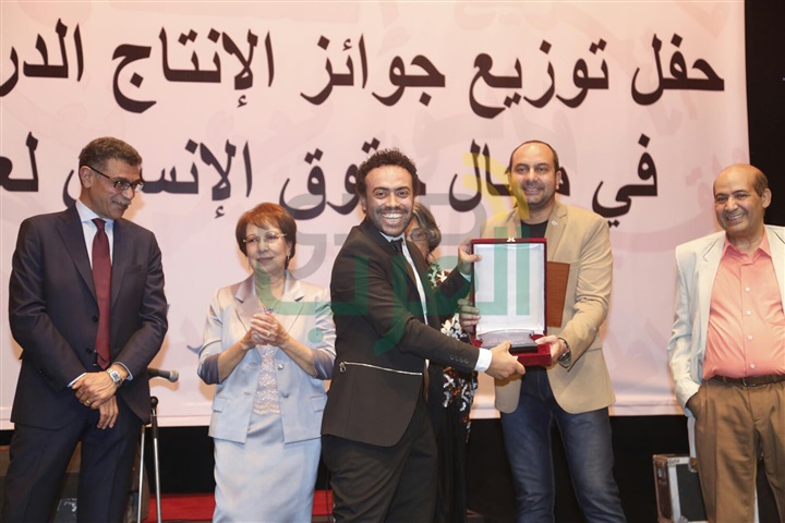 بالصور.. تكريم كوكبة من النجوم بحفل الانتاج الدرامي بدار الأوبرا المصرية بالصور.. تكريم كوكبة من النجوم بحفل الانتاج الدرامي بدار الأوبرا المصرية