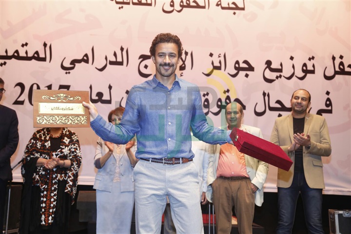 بالصور.. تكريم كوكبة من النجوم بحفل الانتاج الدرامي بدار الأوبرا المصرية بالصور.. تكريم كوكبة من النجوم بحفل الانتاج الدرامي بدار الأوبرا المصرية