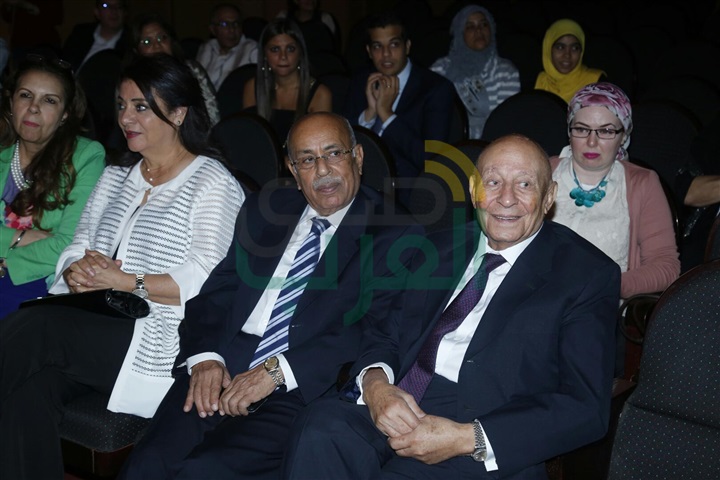 بالصور.. تكريم كوكبة من النجوم بحفل الانتاج الدرامي بدار الأوبرا المصرية بالصور.. تكريم كوكبة من النجوم بحفل الانتاج الدرامي بدار الأوبرا المصرية