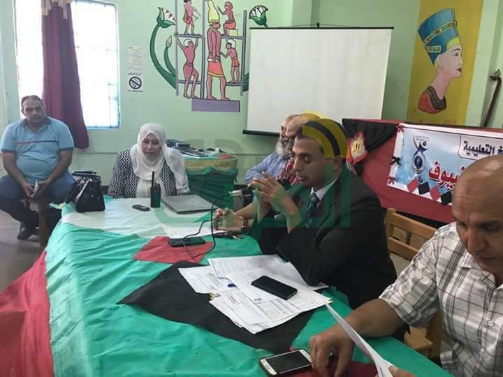 بالصور.. مدير غرب كفر الشيخ التعليمية يطمئن على استعدادات العام الدراسي