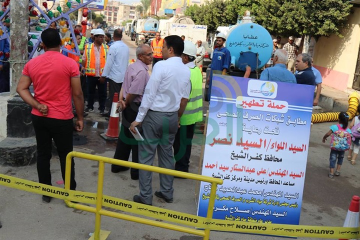 الصور.. محافظ كفر الشيخ يشهد محاكاة حية لمواجهة السيول والأمطار