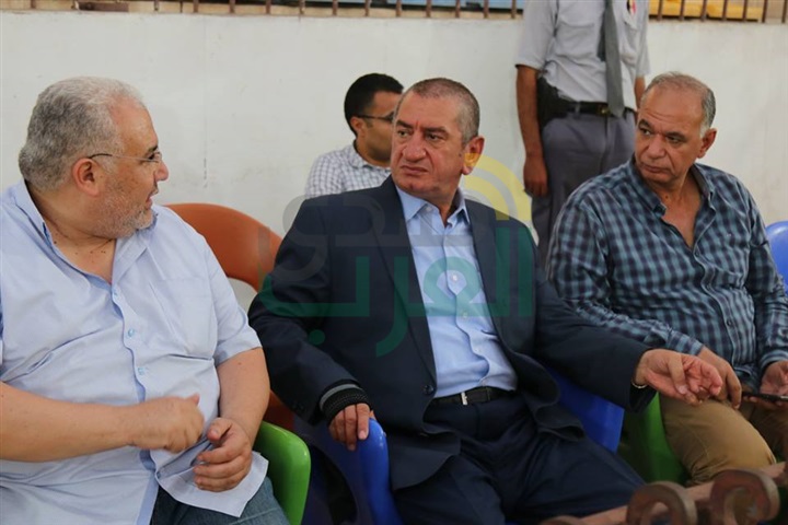 بالصور.. السيد نصر يحفز لاعبي كفر الشيخ قبل مباراة الأوليمبي