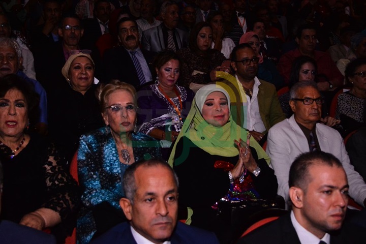 بالصور.. بدء افتتاح مهرجان القاهرة الدولي للمسرح المعاصر التجريبي بالصور.. بدء افتتاح مهرجان القاهرة الدولي للمسرح المعاصر التجريبي
