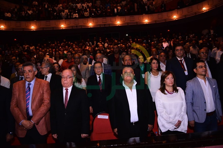 بالصور.. بدء افتتاح مهرجان القاهرة الدولي للمسرح المعاصر التجريبي