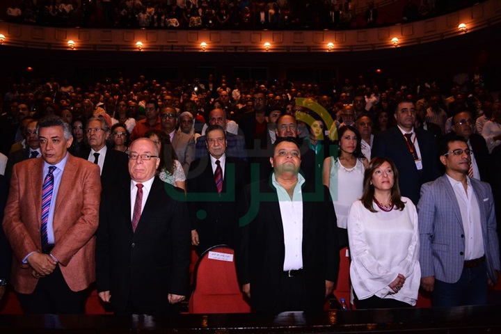 بالصور.. بدء افتتاح مهرجان القاهرة الدولي للمسرح المعاصر التجريبي