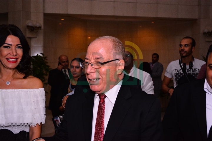 بالصور.. بدء افتتاح مهرجان القاهرة الدولي للمسرح المعاصر التجريبي بالصور.. بدء افتتاح مهرجان القاهرة الدولي للمسرح المعاصر التجريبي