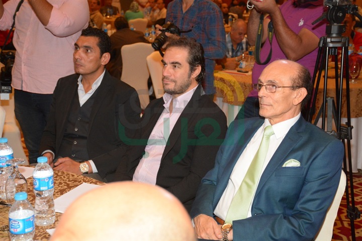 بالصور.. بدء المؤتمر الصحفي الخاص بالإعلان عن تفاصيل شراء قناة الحياة بحضور ملاكها بالصور.. بدء المؤتمر الصحفي الخاص بالإعلان عن تفاصيل شراء قناة الحياة بحضور ملاكها