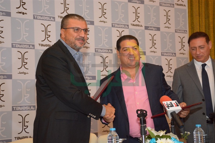 بالصور.. بدء المؤتمر الصحفي الخاص بالإعلان عن تفاصيل شراء قناة الحياة بحضور ملاكها بالصور.. بدء المؤتمر الصحفي الخاص بالإعلان عن تفاصيل شراء قناة الحياة بحضور ملاكها