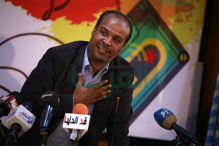 مؤتمر حفل "القرن" بحضور عدد من نجوم الثمانينات مؤتمر حفل "القرن" بحضور عدد من نجوم الثمانينات