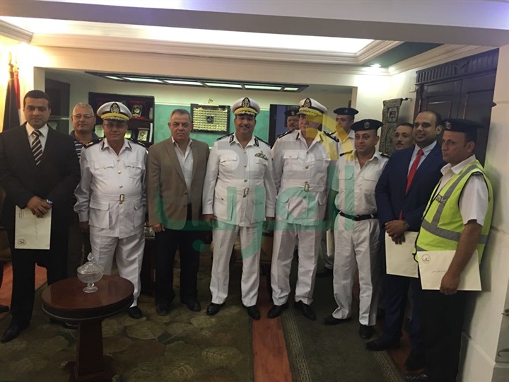 بالصور.. المرور تكرم الضباط والأفراد المتميزين