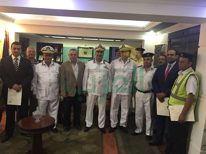 بالصور.. المرور تكرم الضباط والأفراد المتميزين