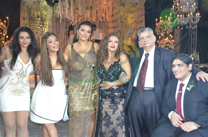 بالصور.. دينا وسعد والعسيلى وبوسى يشعلون حفل زفاف شادى و كرستين بالصور.. دينا وسعد والعسيلى وبوسى يشعلون حفل زفاف شادى و كرستين