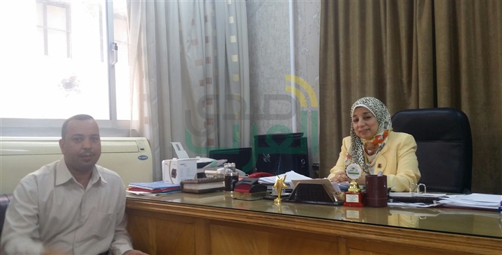 وكيل وزارة التضامن بأسيوط: برنامج "فرصة" قريبًا.. لجان فحص لتأكد من بيانات مستحقى تكافل وكرامة "حوار" وكيل وزارة التضامن بأسيوط: برنامج "فرصة" قريبًا.. لجان فحص لتأكد من بيانات مستحقى تكافل وكرامة "حوار"