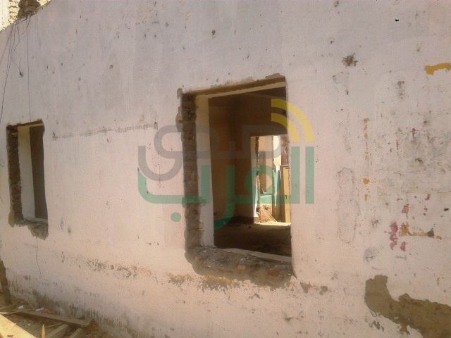 بالصور.. توقف إنشاءات مبنى الجديد لـ"الإدارة التعليمية" بنجع حمادي