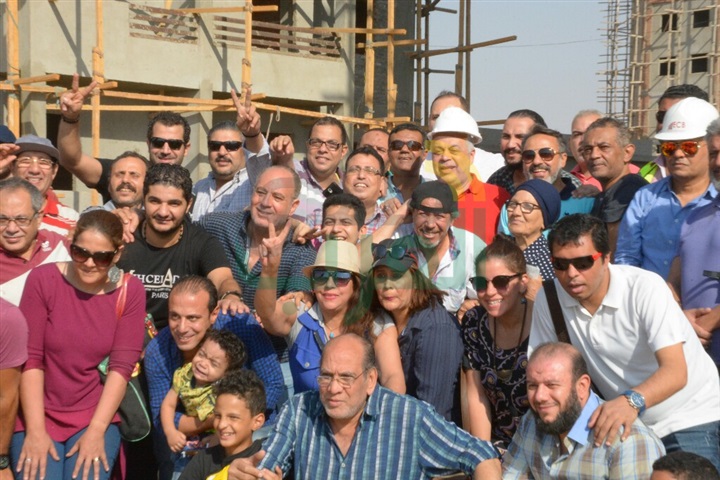 بالصور.. وفد نقابة المهن التمثيلية يتفقد مشروع الإسكان الخاص بهم بالصور.. وفد نقابة المهن التمثيلية يتفقد مشروع الإسكان الخاص بهم
