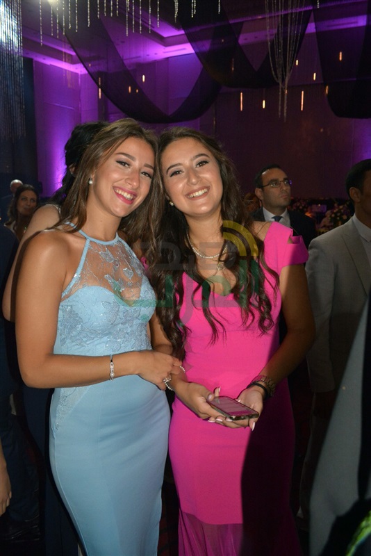 بالصور.. الليثي وألا كوشنير يشعلان زفاف "إبراهيم" و"نورا" بحضور الزند بالصور.. الليثي وألا كوشنير يشعلان زفاف "إبراهيم" و"نورا" بحضور الزند