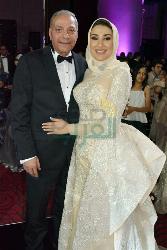 بالصور.. الليثي وألا كوشنير يشعلان زفاف "إبراهيم" و"نورا" بحضور الزند بالصور.. الليثي وألا كوشنير يشعلان زفاف "إبراهيم" و"نورا" بحضور الزند