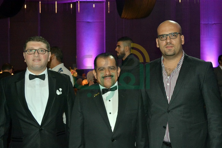 بالصور.. الليثي وألا كوشنير يشعلان زفاف "إبراهيم" و"نورا" بحضور الزند بالصور.. الليثي وألا كوشنير يشعلان زفاف "إبراهيم" و"نورا" بحضور الزند