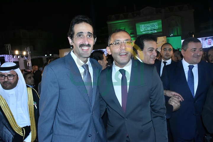 بالصور..رئيس الوزراء ونجوم الفن والاعلام يصلون حفل اليوم الوطني للسعودية بالصور..رئيس الوزراء ونجوم الفن والاعلام يصلون حفل اليوم الوطني للسعودية