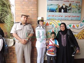 بالصور.. وفد من ضباط كفر الشيخ يزور مدارس أبناء شهداء الشرطة