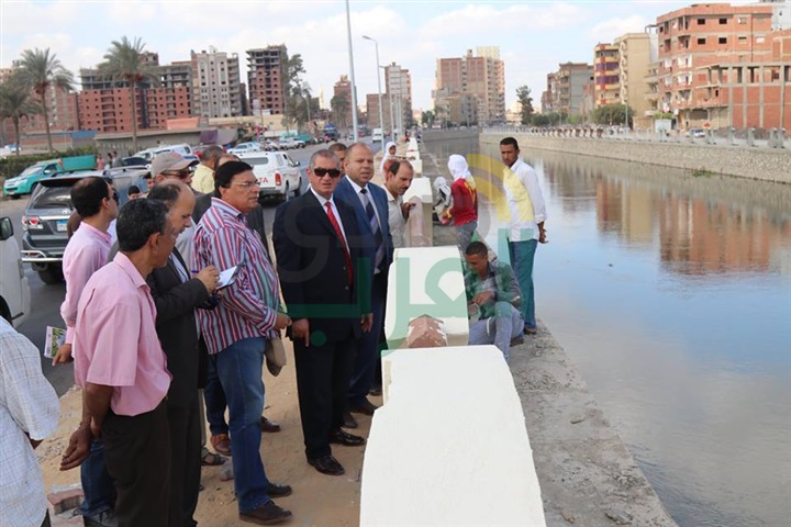 بالفيديو والصور.. محافظ كفر الشيخ يوجه بسرعة إنهاء أعمال الإنارة بكورنيش الزاوية