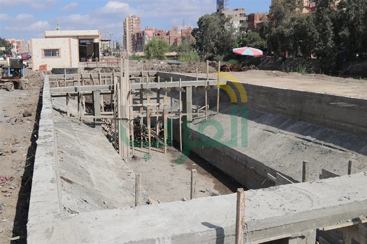 بالفيديو والصور.. محافظ كفر الشيخ يتفقد رافع غسيل محطة المياه بشرق المدينة