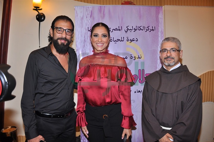 بالصور.. تكريم أسرة مسلسل حلاوة الدنيا بحضور أبطاله فى المركز الكاثوليكى للسينما بالصور.. تكريم أسرة مسلسل حلاوة الدنيا بحضور أبطاله فى المركز الكاثوليكى للسينما