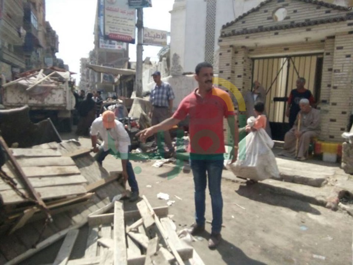 بالصور..مدير أمن كفر الشيخ يقود حملة لاعادة الانضباط للشارع الكفراوي
