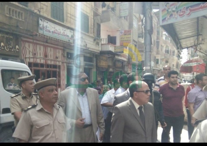 بالصور..مدير أمن كفر الشيخ يقود حملة لاعادة الانضباط للشارع الكفراوي