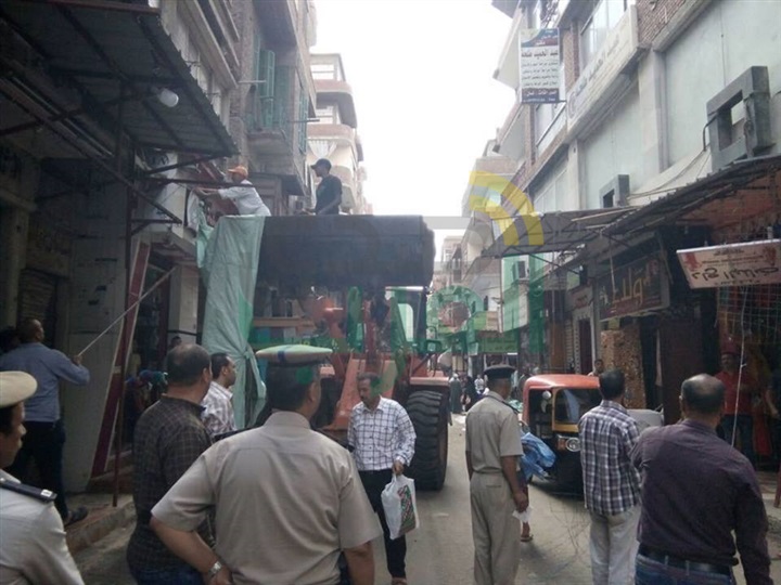 بالصور..مدير أمن كفر الشيخ يقود حملة لاعادة الانضباط للشارع الكفراوي
