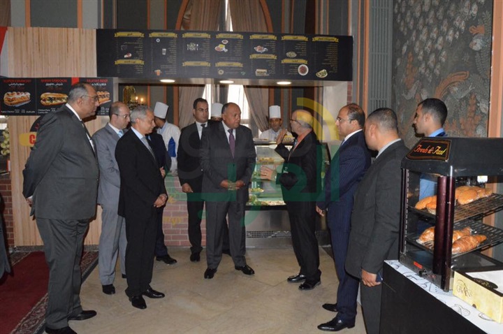 بالصور..وزير الخارجية يفتتح عددا من الوحدات الخدمية بديوان عام الوزارة بالصور..وزير الخارجية يفتتح عددا من الوحدات الخدمية بديوان عام الوزارة
