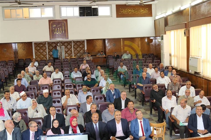 اطلاق اسم الشهيد "محمود دحروج" علي مدرسة بـ"الكفر الشرقي" بكفر الشيخ
