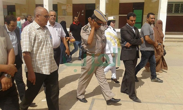 بالصور... "أمن كفر الشيخ" توزع الهدايا والأدوات المدرسية على طلاب "هدي شعراوي "
