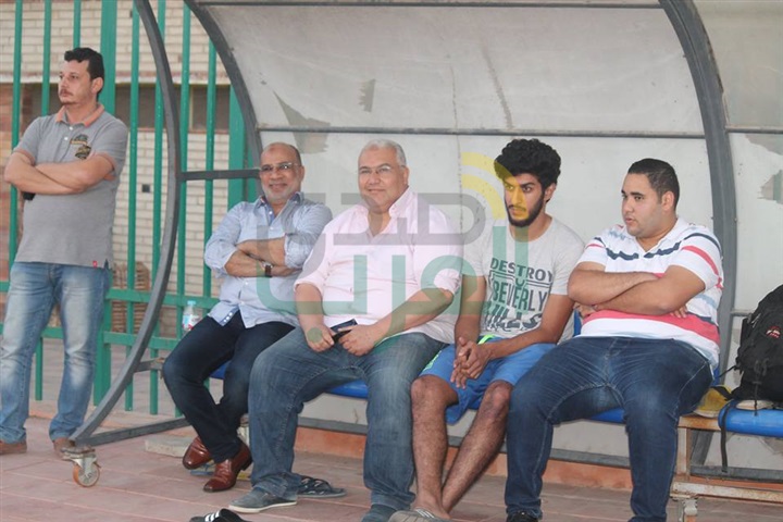 بالصور.. محافظ كفر الشيخ يحفز لاعبي الفريق الكروي قبل مواجهة حرس الحدود