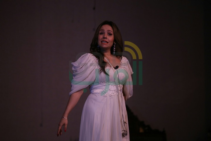 الحجار يبدع باغنية "ابويا الطيب" في تكريم اسم محفوظ عبدالرحمن الحجار يبدع باغنية "ابويا الطيب" في تكريم اسم محفوظ عبدالرحمن