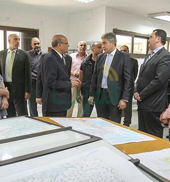 وزير الطيران المدنى يتفقد استعدادات الهيئة العامة للأرصاد الجوية لمواجهة السيول هذا العام