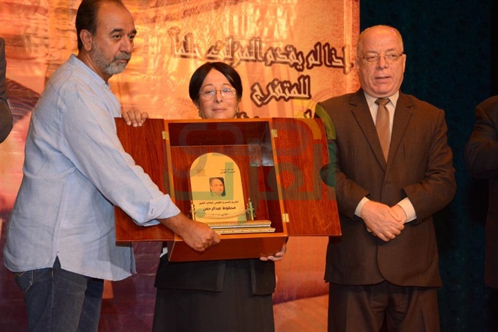 النمنم يكرم اسم الراحل محفوظ عبدالرحمن بالمسرح القومي النمنم يكرم اسم الراحل محفوظ عبدالرحمن بالمسرح القومي